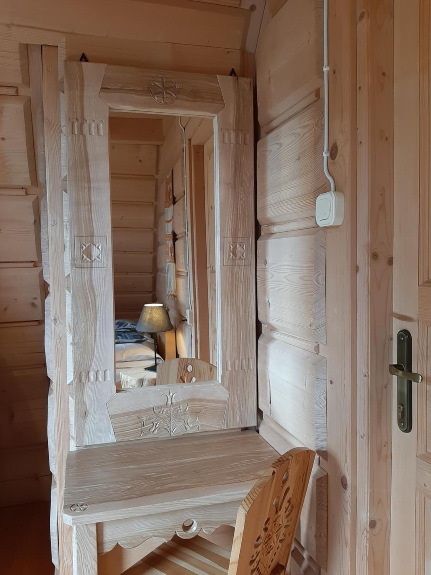 Goralski Domek Z Kominkiem - Highlander Wooden House มูชองค์ชิคแล ภายนอก รูปภาพ